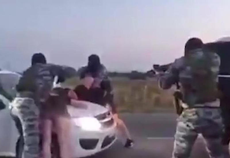 Hələ belə uğursuz evlilik təklifi olmamışdı - Qorxu və stresdən sonra, sevinc gözyaşları... - VİDEO