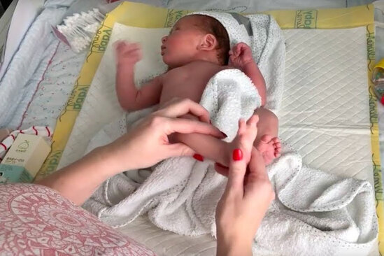 Azərbaycanda 10 aylıq körpə ÖLDÜ - SƏBƏBİ ...