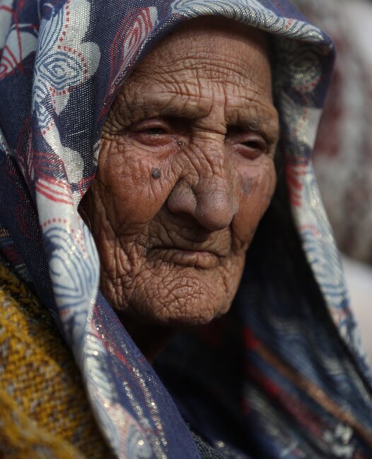 Kiçik nəvəsi ilə arasında 113 yaş fərq olan - Bir əsr yaşamış Fatma nənə - FOTOLAR