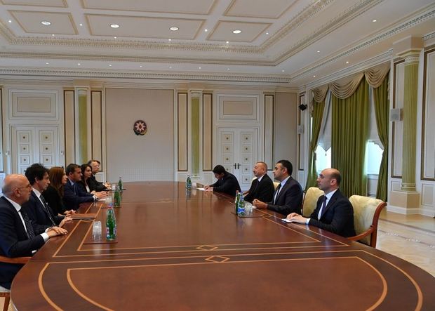 Президент Ильхам Алиев принял делегацию под руководством министра туризма Италии