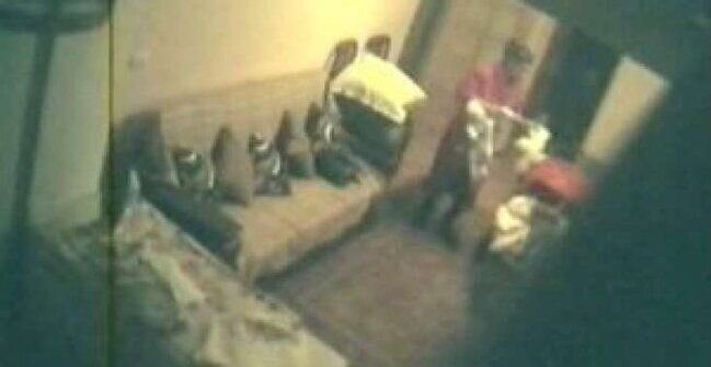 Kişi arvadından şübhələnib evə gizli kamera yerləşdirdi - Gördüklərinə inanmadı