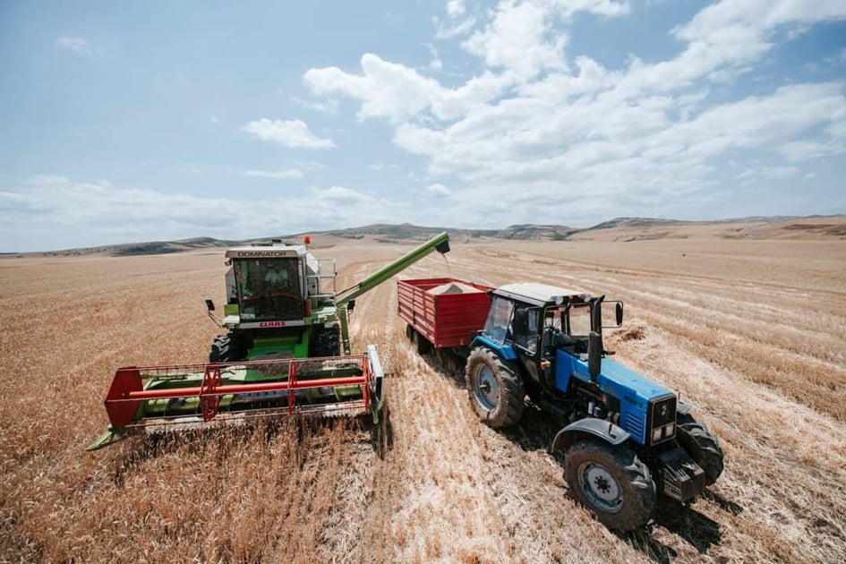 SAHƏLƏRDƏN 2 MİLYON 884 MİN 866 TON TAXIL YIĞILIB