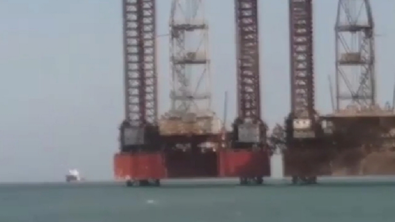 Dənizdə boğulan gəncə heç kim kömək etmədi - dəhşətli görüntülər - Video