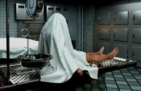 Ölünü yuyarkən dirildi - Şok hadisə