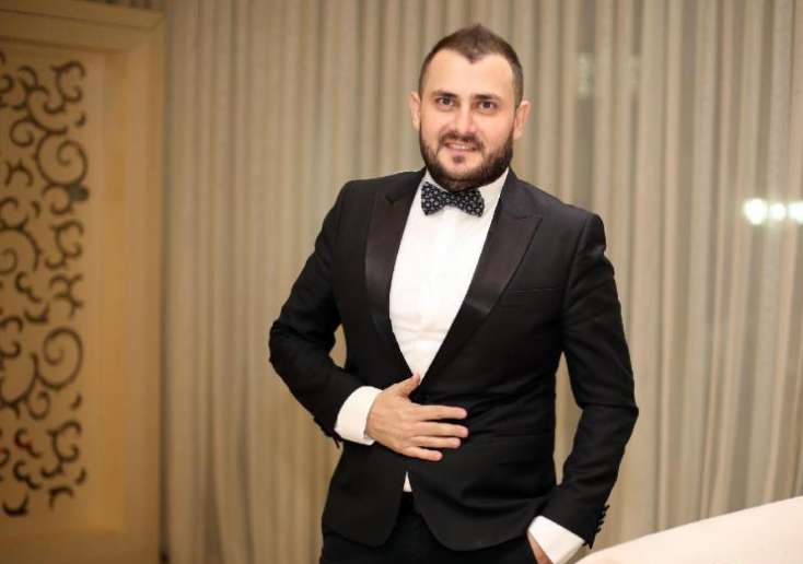 Murad Arif Xaçmazda pərəstişkarların hücumuna məruz qalıb