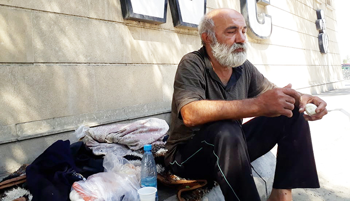 “Anam, bacım, yeznəm qəzaya düşdülər, evimi satıb ehsan verdim” – Video