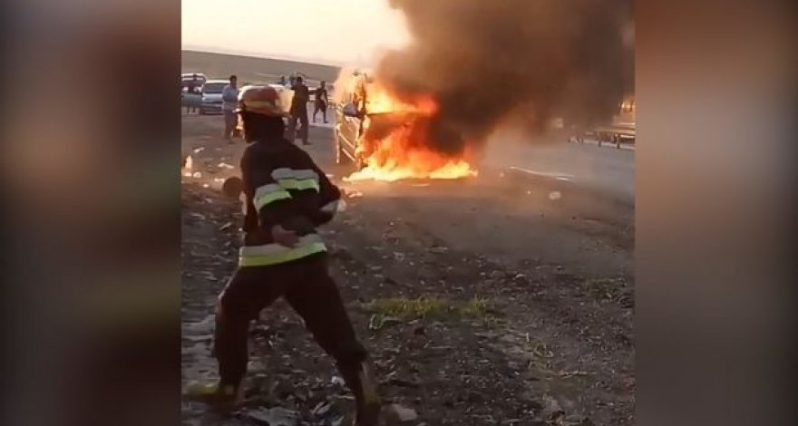 В Сиязане сгорел микроавтобус - ВИДЕО