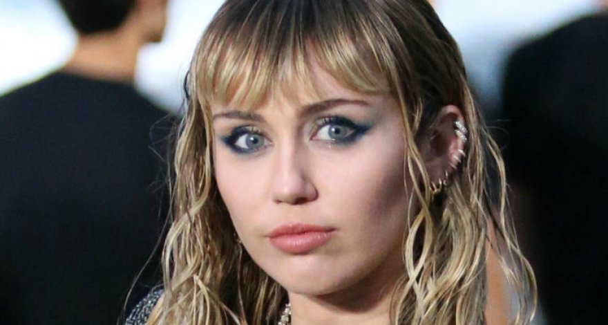 Замужняя Майли Сайрус заявила о сексуальном влечении к девушкам