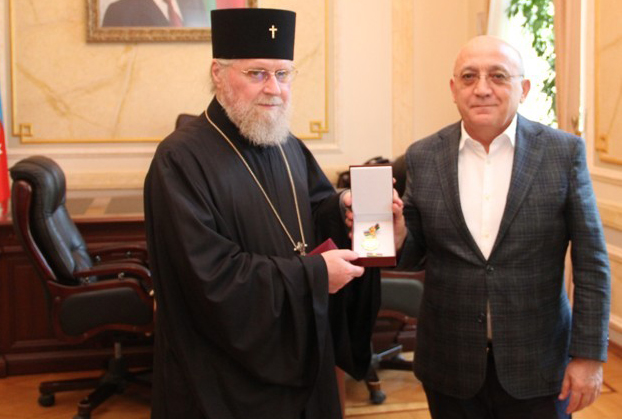Dini konfessiya rəhbərlərinə “Azərbaycan Xalq Cümhuriyyətinin 100 illiyi (1918-2018)“ yubiley medalı təqdim olunub