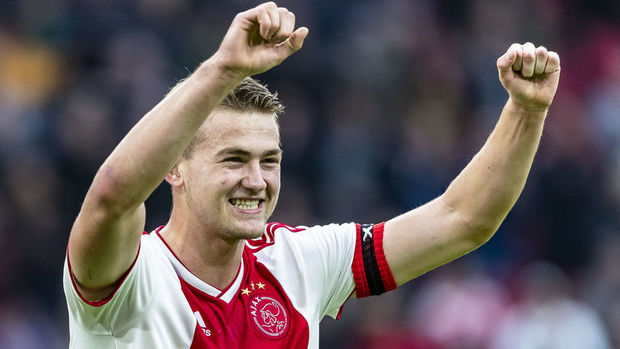 De Liqt ikinci ən bahalı müdafiəçi olur – 82 mln avroluq transfer baş tutacaq