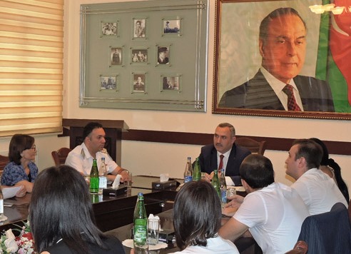 Dövlət Miqrasiya Xidməti yanında İctimai Şuranın yeni tərkibdə ilk iclası keçirilib