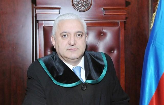 Ali Məhkəmə hakimindən şok: qərar elan etdi, sonra isə... - Foto