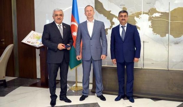 Ровнаг Абдуллаев встретился с президентом Европейского союза дзюдо