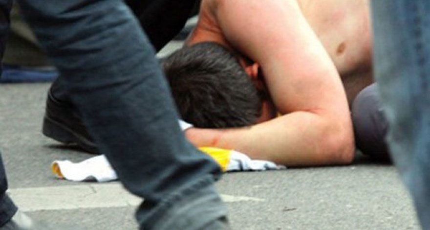 В Баку работники центра отдыха избили клиента