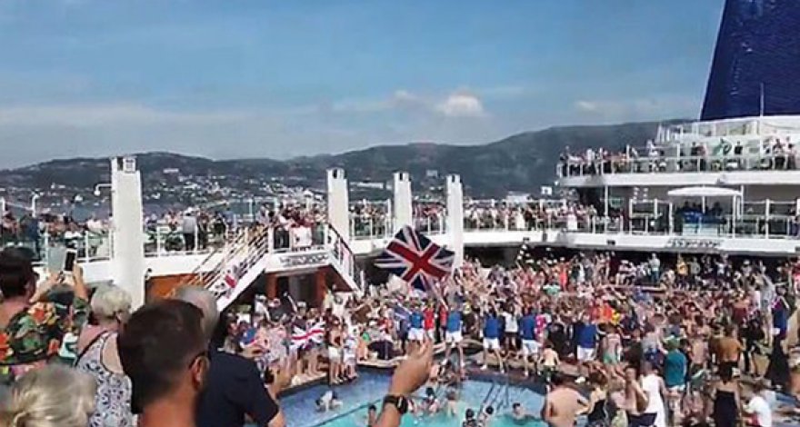 На круизном корабле произошла массовая драка