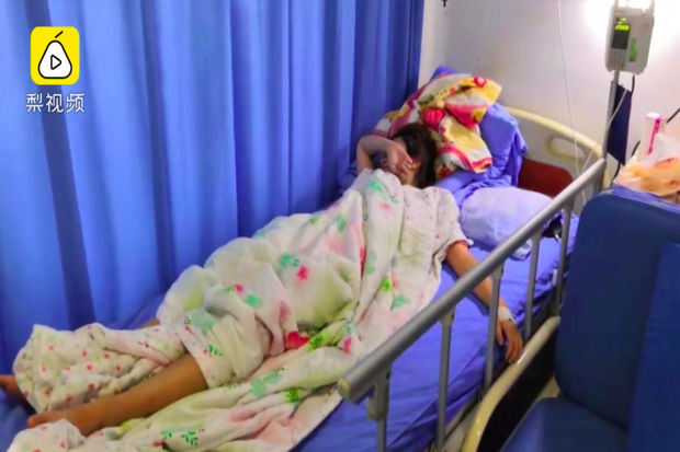 Девушка попала в реанимацию после тысячи приседаний