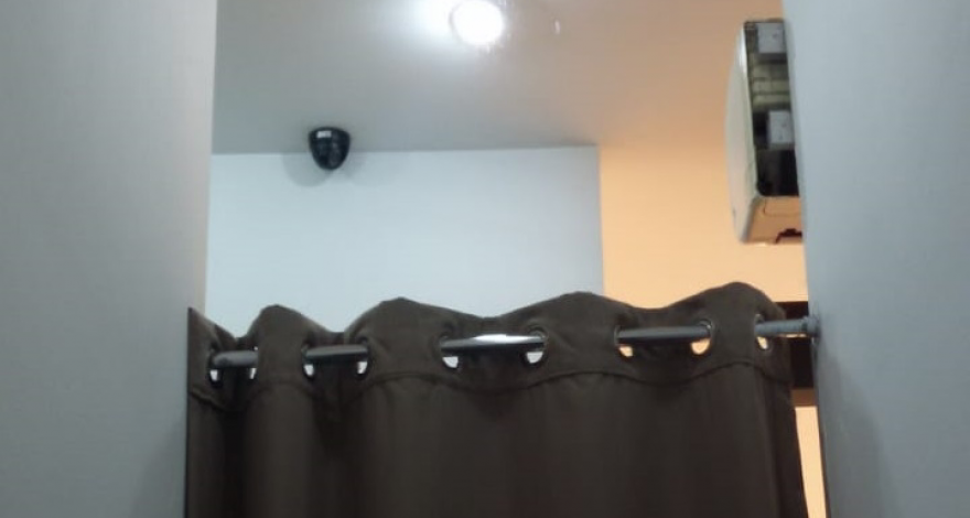 В бакинском популярном магазине одежды камеры снимают переодевающихся женщин? - ФОТО