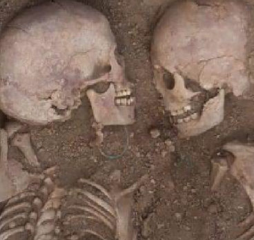 Останки возлюбленных, смотрящих друг другу в глаза, нашли в 4000-летней могиле – ФОТО