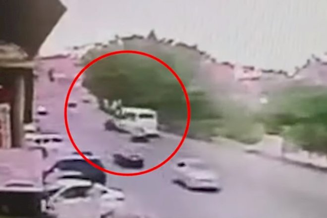 Rəisin qardaşı oğlunun qəza anı - Video