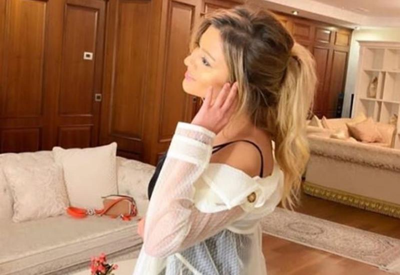 Aygün Kazımovanın qızı elə bir fotosunu paylaşdı ki... – Arxivdən