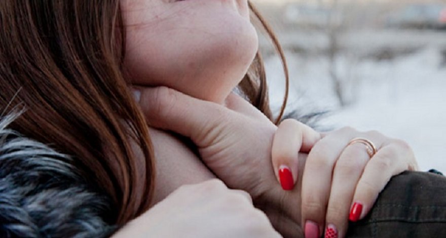 В Хырдалане обокрали женщину