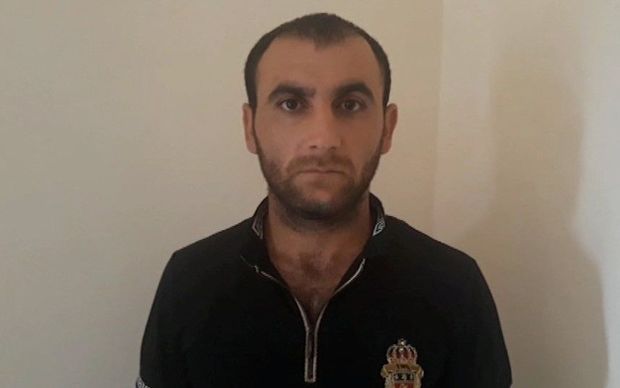 “Mercedes”dən 10 min manatlıq qızıl və gümüş oğurladı - VİDEO