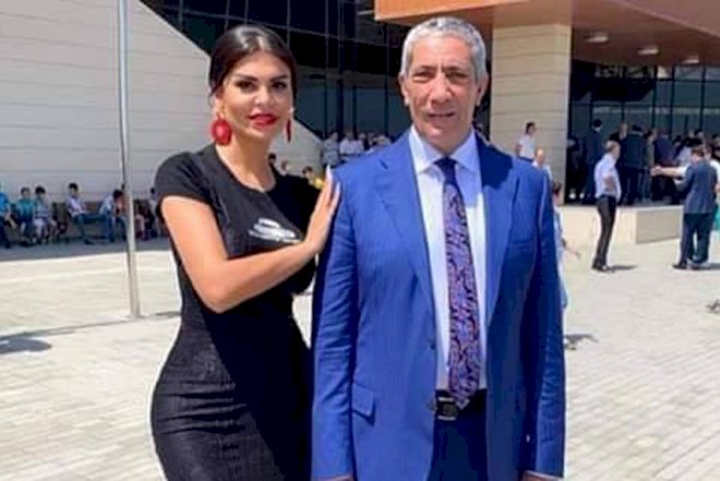 Afaq Aslanın deputatla fotosu gündəm oldu