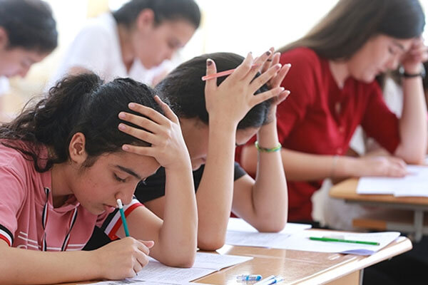 Tələbə adını qazananların nəzərinə