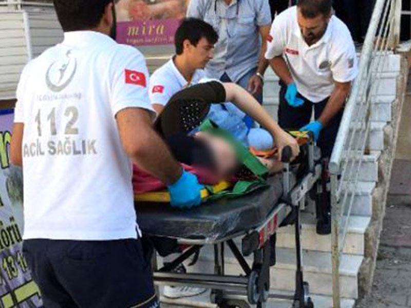 Sevda ərinə xəyanət etdi: qızı Rəbiyə də yad oğlanla tutuldu - Cinayətin TƏFƏRRÜATI - FOTO