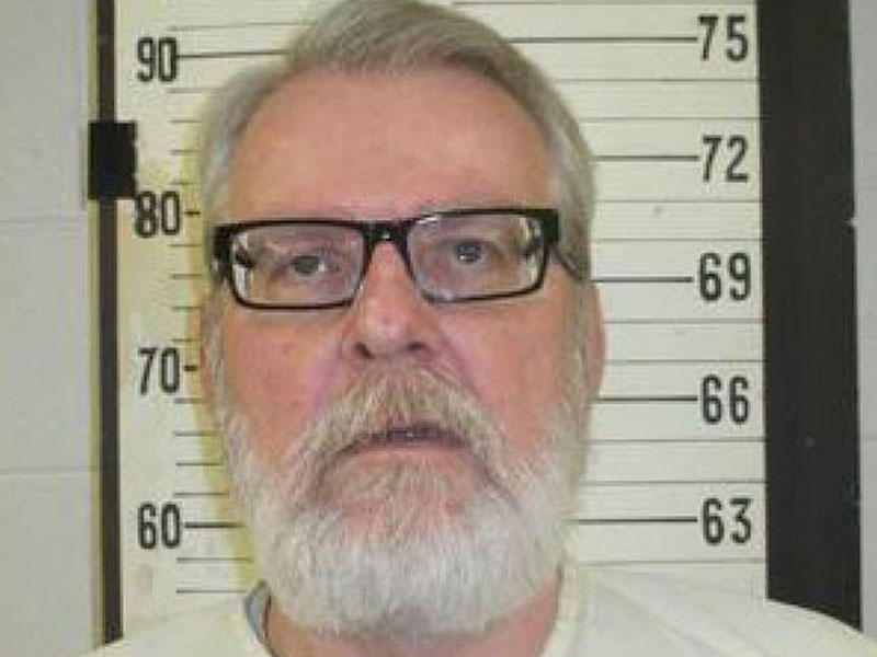 15 yaşlı qızı və anasını zorlayan kişi edam olundu - 