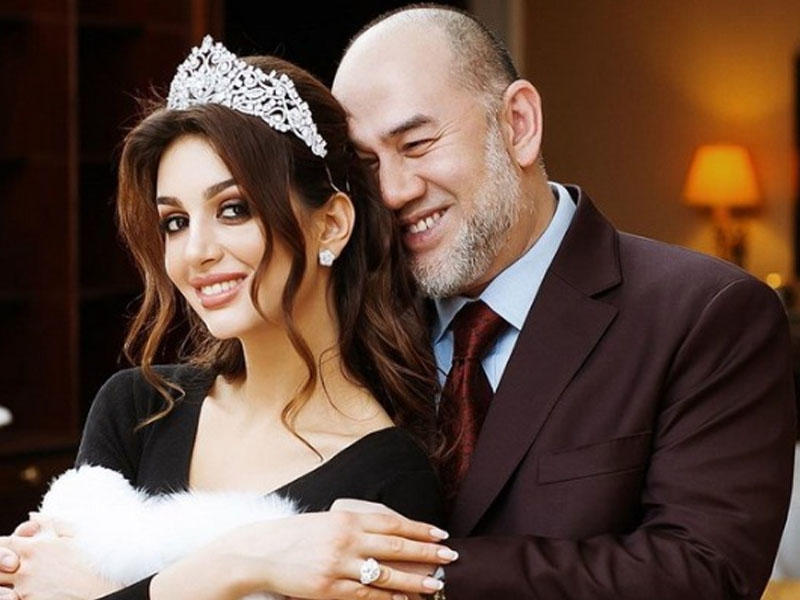 Eks-kralla ailə quracaq yeni namizəd tapıldı - Rus modelin əvəzinə