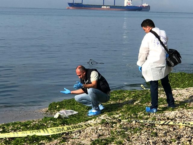 İnsanlığa sığmayan OLAY: Yeni dağulan körpəni sellofan torbaya qoyub... -VİDEO/FOTO