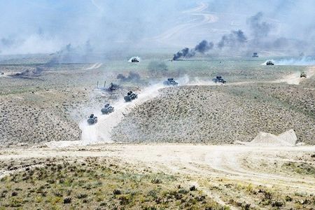 Həcilərdən şok görüntülər - Məkkədə biabırçılıq - VİDEO