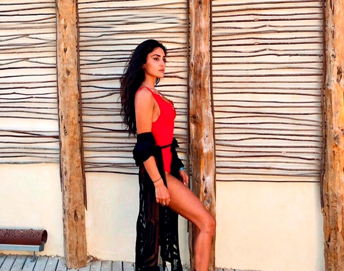 Pərvin Abıyeva yenə ağılları başdan aldı - FOTO