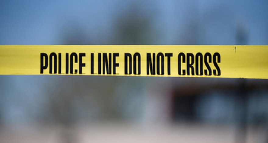 Женщина нашла в машине мертвеца после похода по магазинам