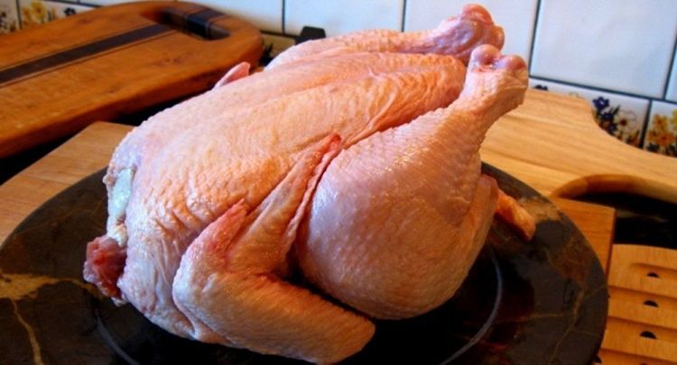 Toyuğun bu hissəsini QƏTİYYƏN YEMƏYİN! - Yoxsa... / VİDEO