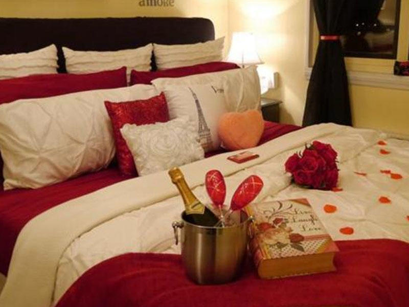 57 yaşlı qadın tanış olduğu gənc oğlanı bir gecəlik evinə çağırdı... - Sonrası HAMINI ŞOK EDƏCƏK