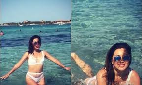 Validə Abbasovadan gənc qızlara meydan oxuyan — FOTOLAR