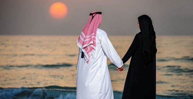 Qadın çox yaxşı əri ilə boşanmaq üçün məhkəməyə müraciət edib