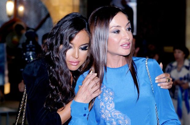 Leyla Əliyeva anasını belə təbrik etdi - VİDEO