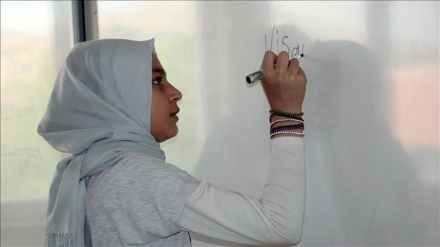 İran məktəblərində Azərbaycan dili tədris olunacaq