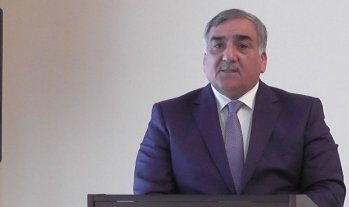 Gülağa İslamov oğlunu bələdiyyədən başçılığa gətirmək istəyir