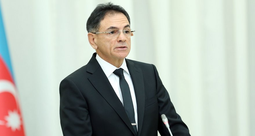 Мадат Гулиев освободил от должности пресс-секретаря