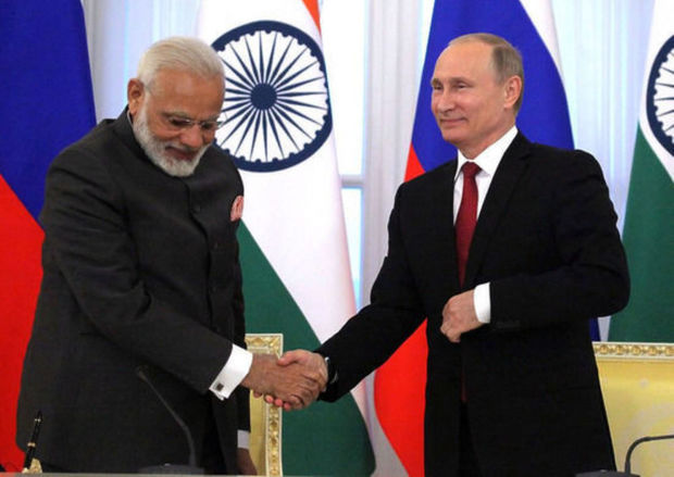 Putin Hindistanın Baş naziri ilə adada görüşdü