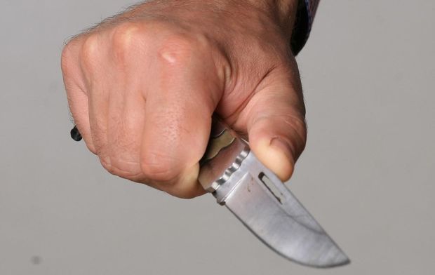 В бакинском кафе зарезали мужчину