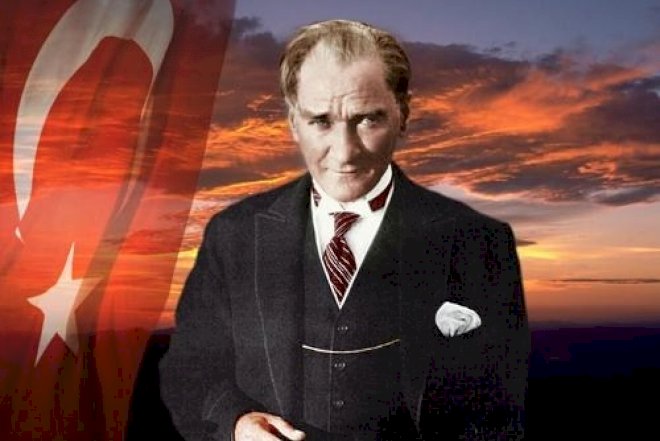 Atatürkün qızı ilə çimərlik görüntüləri böyük marağa səbəb oldu - Video