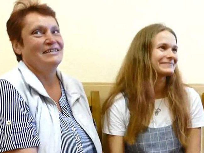 4 yaşında itkin düşmüşdü, 20 il sonra ailəsini tapdı - FOTO