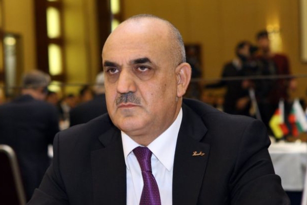 Şöbə müdirinin məhkəməsi başlayır - Sabiq nazirin tələbə yoldaşı olub