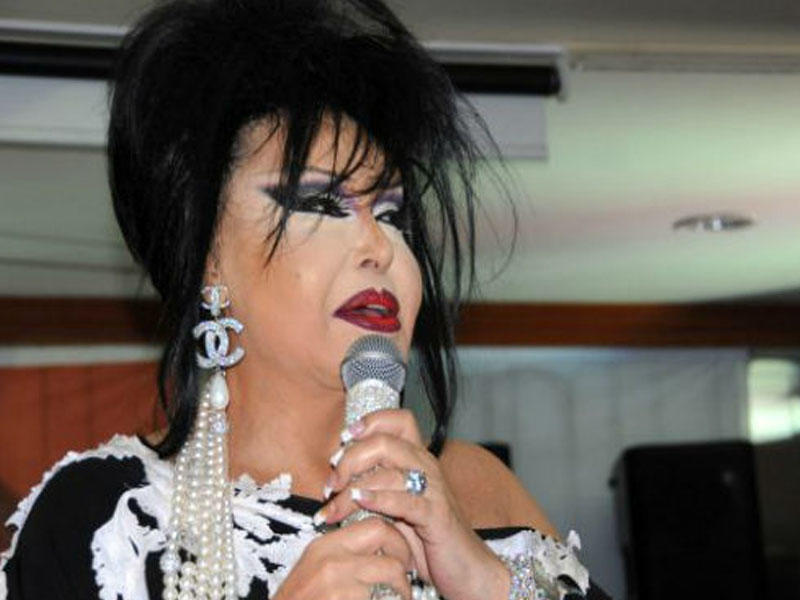 Bülent Ersoydan etiraf: “DUL QALDIM”