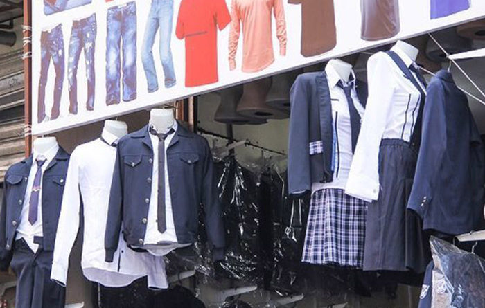 Qaranlıq və şübhəli məqamlar var: İndi də məktəbli formaları ilə “alver” etməyə başlayıblar